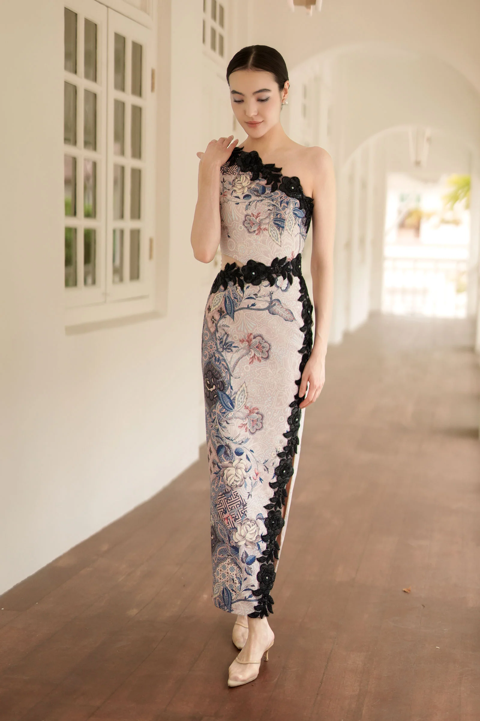 BACKORDER Amarante Dress - Image 17