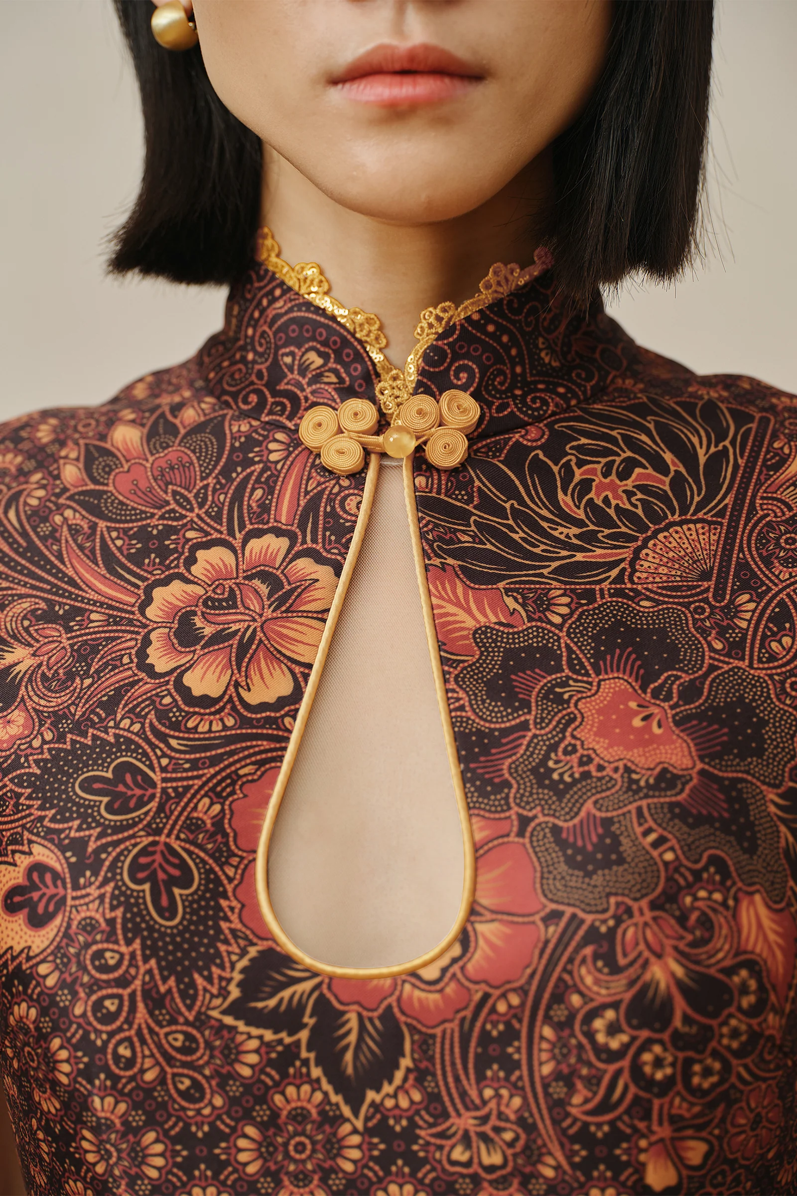 Liuya Qipao (Saffron) - Image 15
