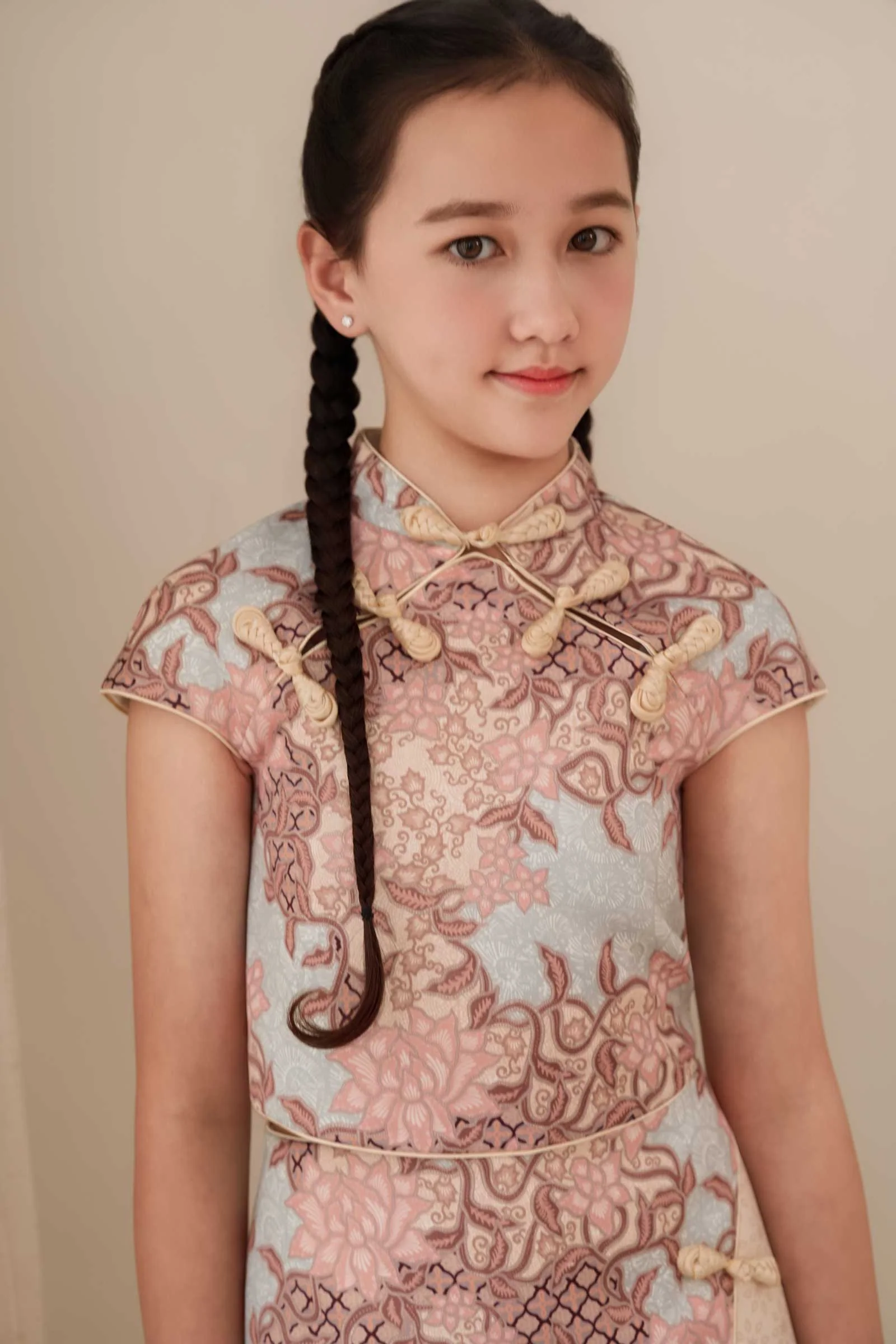 Lotus Girl Qipao Set (Pink) - Image 4