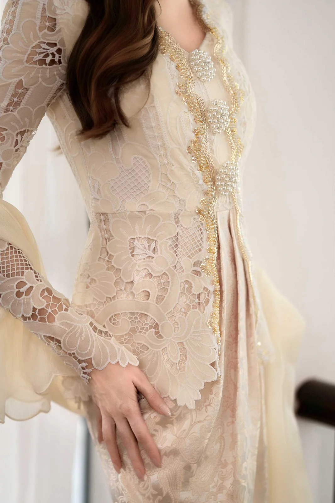 Seroja Kebaya Top Gold Beads (Cream) - Image 3