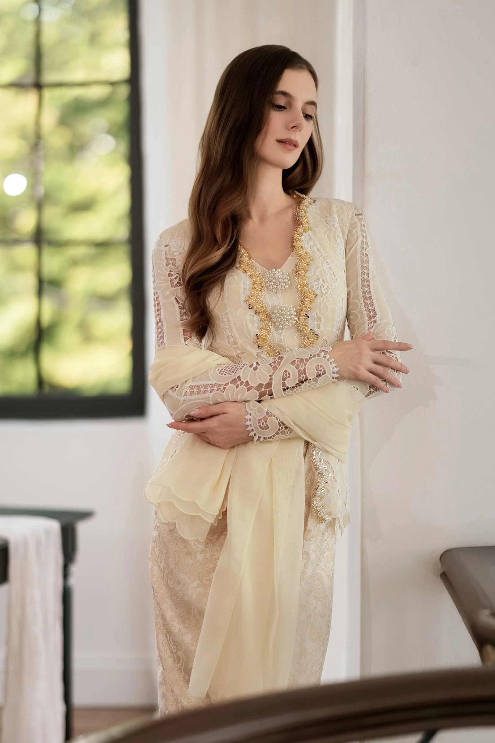 Seroja Kebaya Top Gold Beads (Cream) - Image 4
