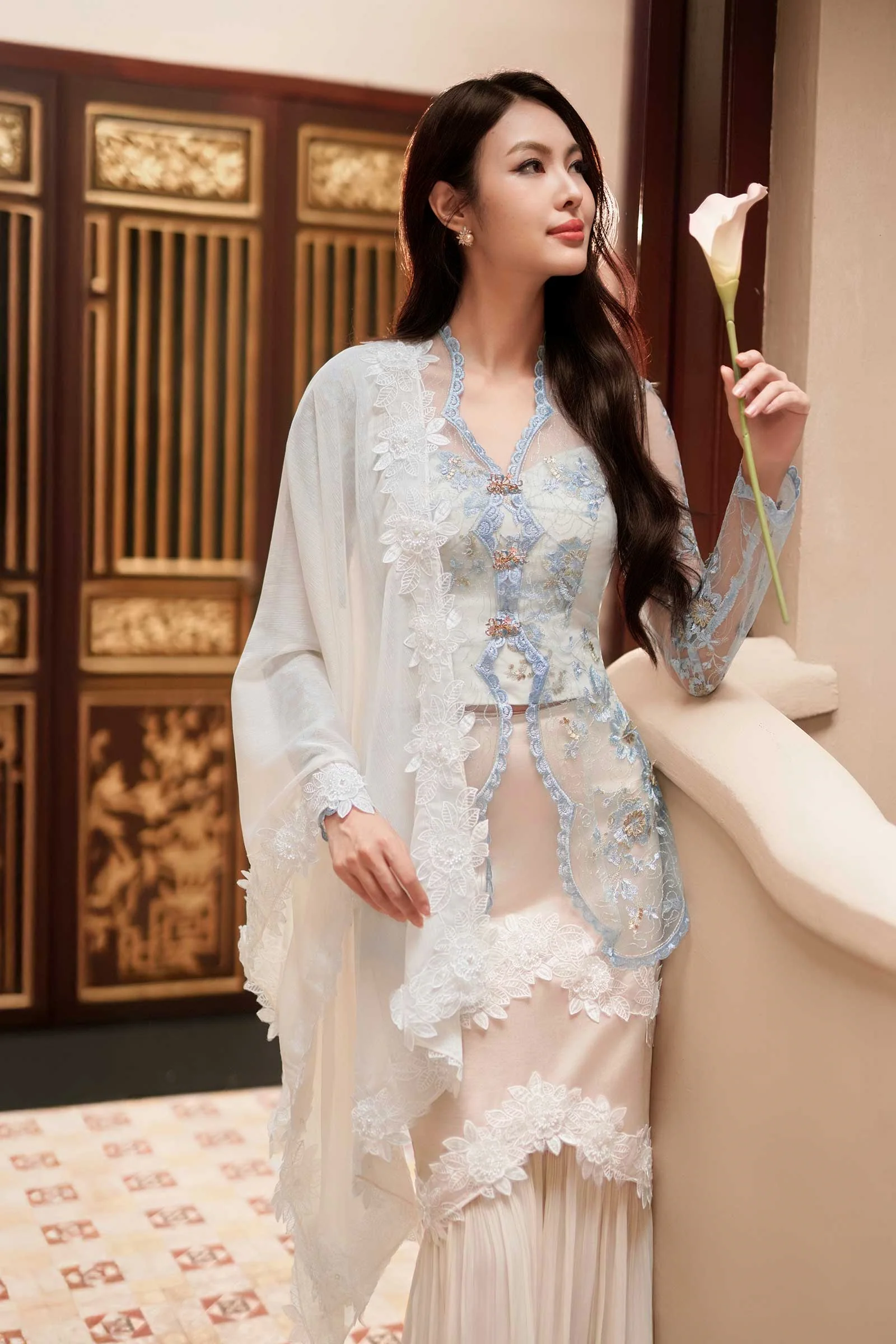 Sorella Shawls (Off White) (Non Returnable) - Image 6
