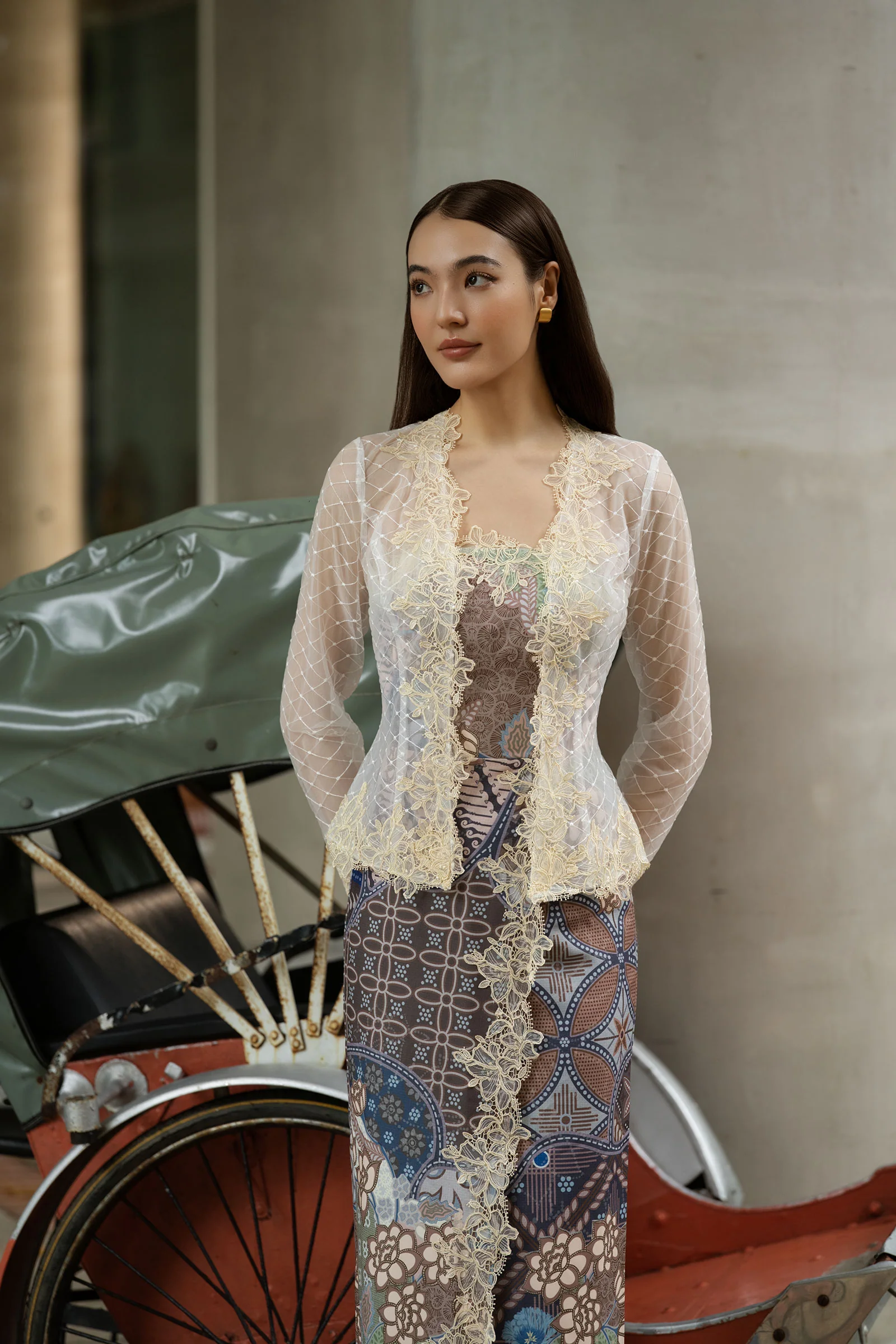 The Soleil Kebaya Top (White) - Image 19