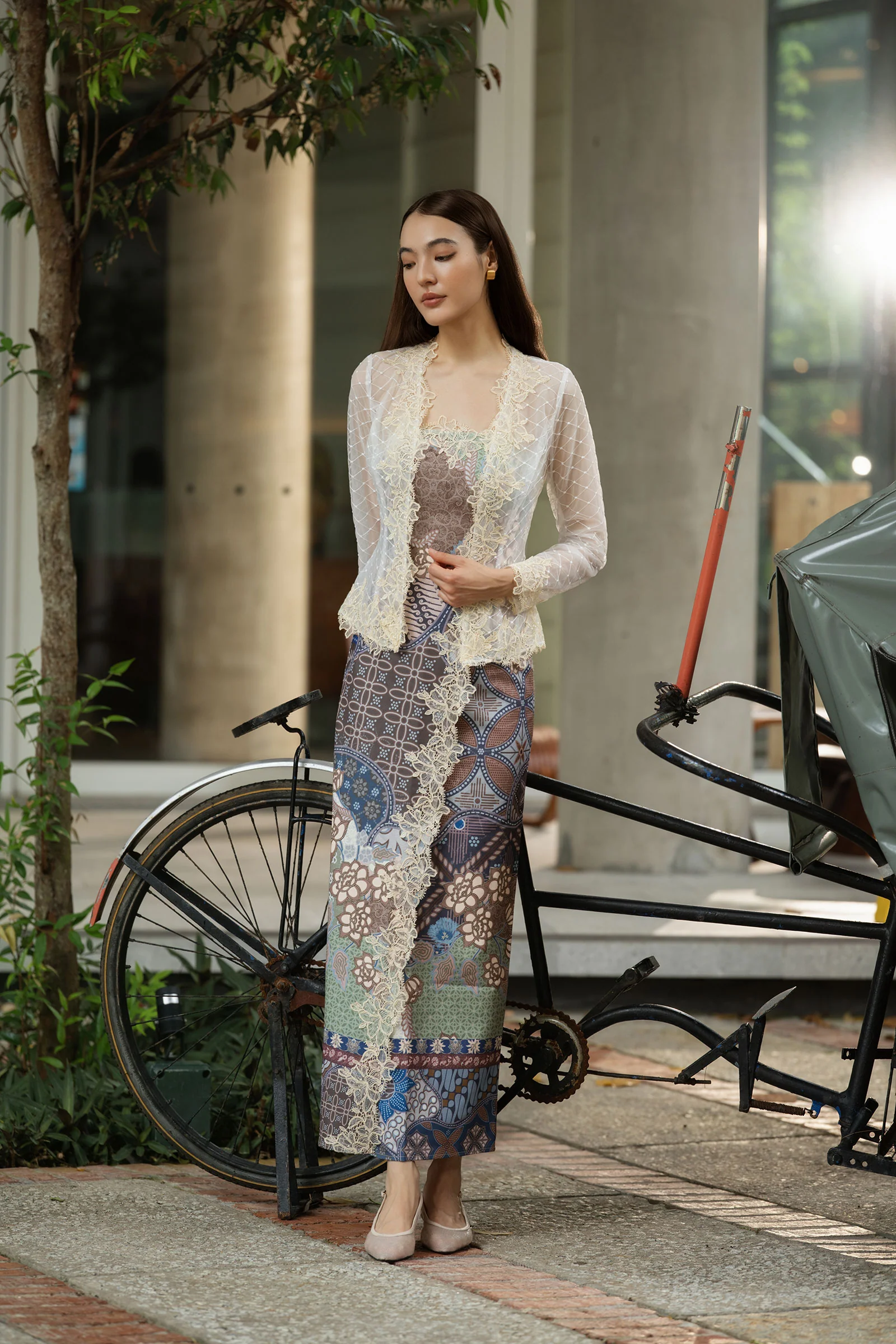 The Soleil Kebaya Top (White) - Image 20